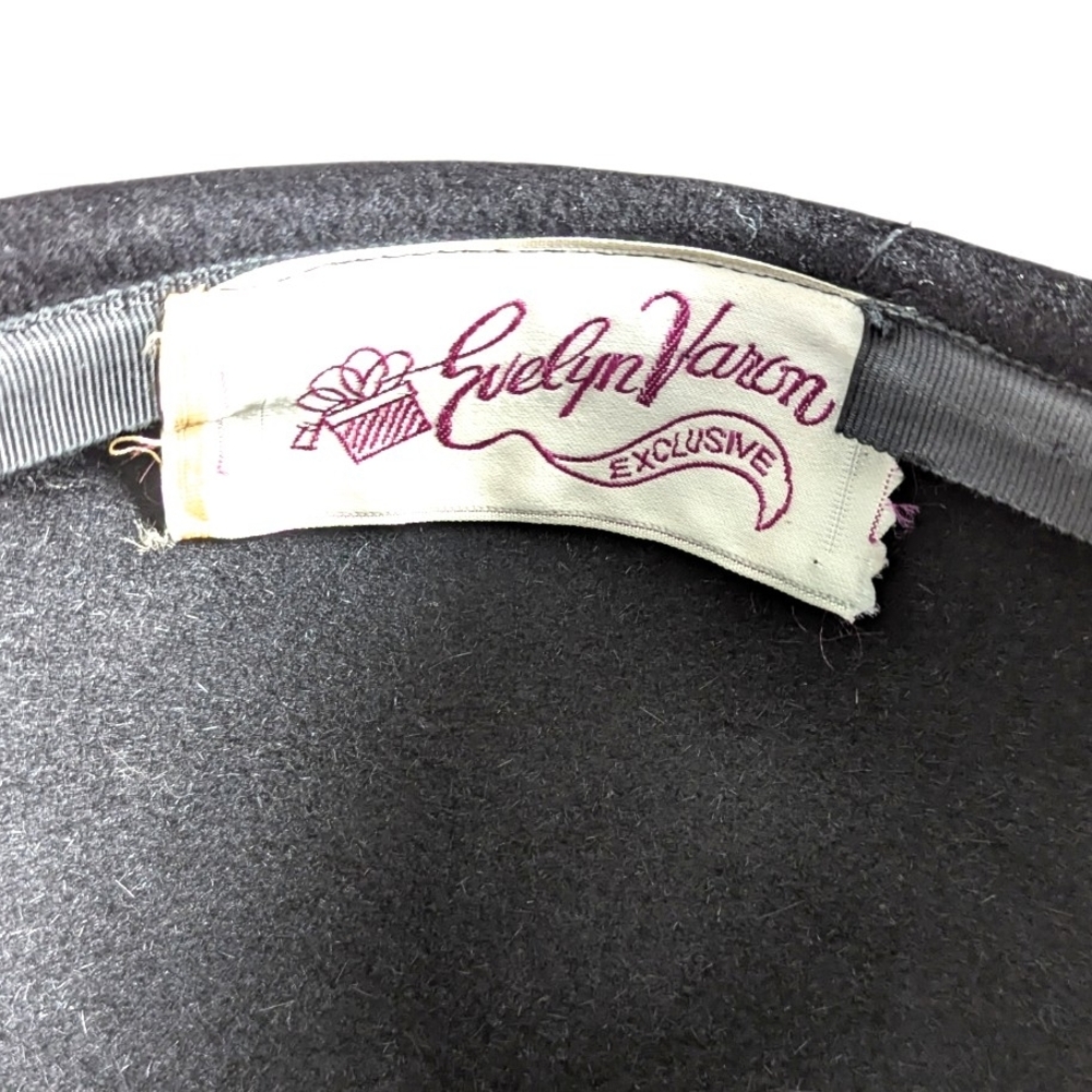 Gorgeous Vintage Evelyn Varon Velvet Beret, Small - Picture 3 of 7